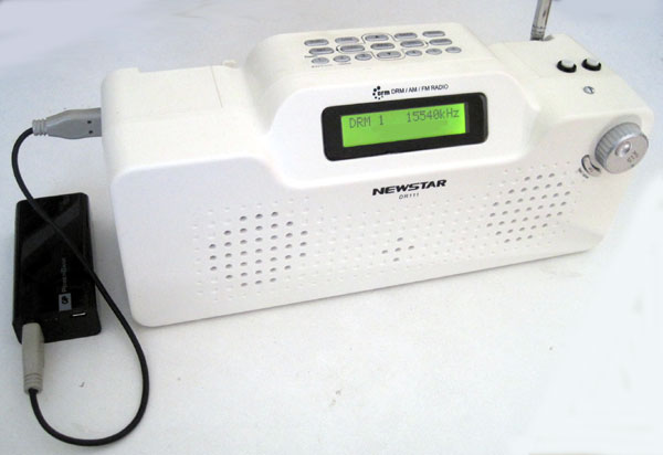The DR-111 powered by the 5200 GP Power Bank